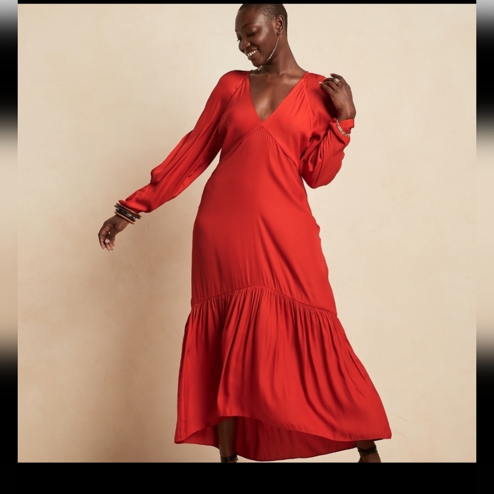 Banana republic red flowy dress